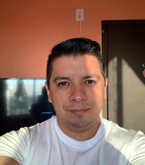 <em>Gerardo L.</em>